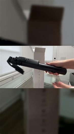 Acer Gadget Auto Face Tracking Tripod for iPhone/Cell Phone/Android/Camera with Light and Remote, 64