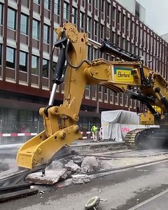 42K views · 314 reactions | Awesome destruction! @big_machinery Follow @diggersanddozers and SUBSCRIBE to us on YouTube! #excavator #trucks #drone #mavic #phantom4 #dji #aerialphotography #heavyequipment #heavymachinery #constructionequipment #constructionmachinery #construction #demolition #quarry #mining #diesel #oilandgas #machine #machinery #operator #london #truck #18wheeler #photography | Diggers & Dozers | Facebook