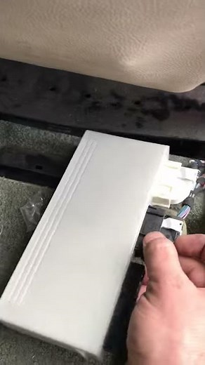 Replacing a BCM Module Range Rover l322