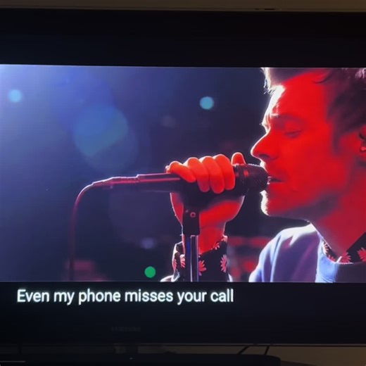 Harry Styles: Behind the Scenes of 'From The Dining Table'