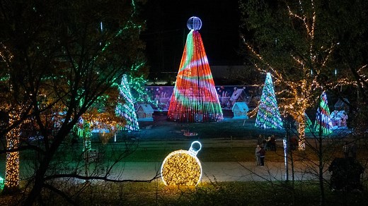 Wild Winter Lights returns to Cleveland Metroparks Zoo for 2025 Christmas season: Watch video from this year's event