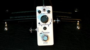 Thanks to MrSanSystem. Donner Jet Convolution Flanger Guitar Effect PedalClassical Analog rolling effect, gental and flat variation,special vibration rumbling noise effect. Shop: http://www.donnerdeal.com/donnerr-jet-convolution-flanger-guitar-effect-pedal.html | DonnerMusic_Gear