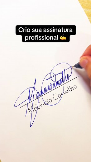 Assinatura profissional com letra R: como criar a sua