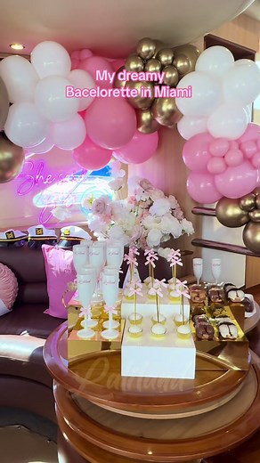 Bachelorette Yacht Party in Miami: Dreamy Celebrations