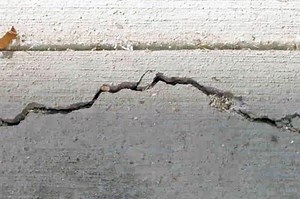 Traitement fissure piscine béton et réparation