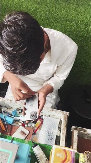 i phone back panel remove?| ‪@truckeraarif‬ #iphone #apple #viral #video #short #automobile