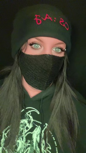 I’m a freelance hot girl #masktokfyp #mdni18 #Cosplay #masktokcommunity #openlyunhinged