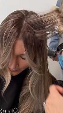 Big Barrel Curl Tutorial!! 🥰 #curltutorial #styling #curlingiron #shorts #newhairstyle #hairtok