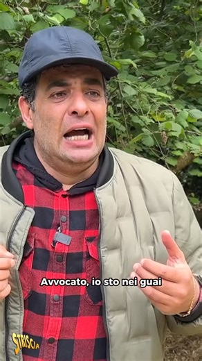 53K views · 11K reactions | Il duo comico de @ibarbari.it “punta il mirino” sul nuovo disegno di legge sulla caccia #Striscialanotizia #iBarbari | Striscia la notizia | Facebook