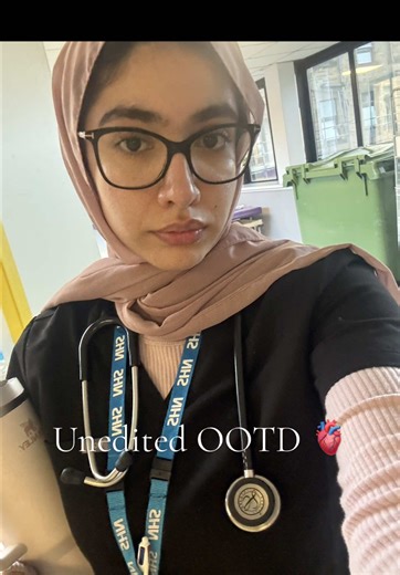 Realist OOTD in Medicine: Unedited Fashion Insights