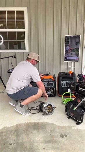 @efurden 4400 watt generator is the perfect buy for backup power