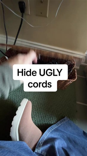 This rattan cable management box hides all the messy cords, power strips, and chargers while still keeping your space warm and aesthetic. It’s handwoven, lightweight, and looks like decor instead of tech storage, making it perfect for living rooms, bedrooms, desks, or anywhere cord clutter drives you crazy. #cordorganization #officeorganization #momhacks #ratan #organizedhome