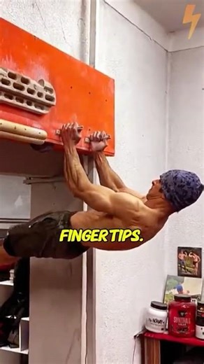 Human or Alien?! Climber Holds On With Just Fingers!