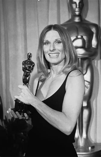 The acclaimed actress Cloris Leachman April 30, 1926- Jan. 27, 2021🌟💕🌟🌹 | Classic Film