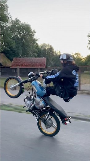 Simson 50ccm #simson #50cc #wheelie