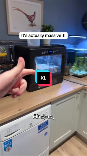 Compact Countertop Dishwasher for Small Spaces