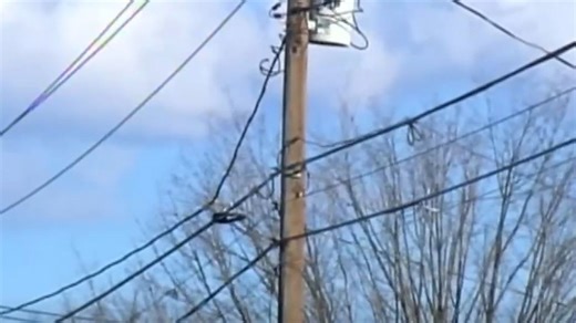 Gov. McKee signs executive order to lower energy bills, improve transparency