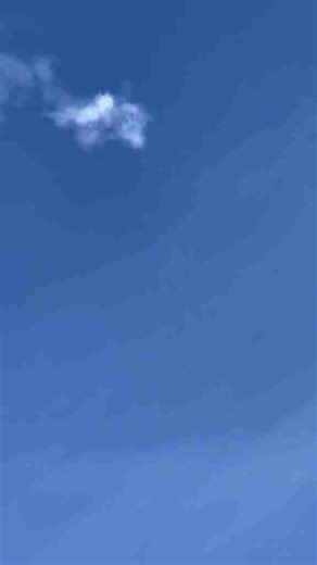 Rookie rocket builder challenges uncle in Der Red Max launch