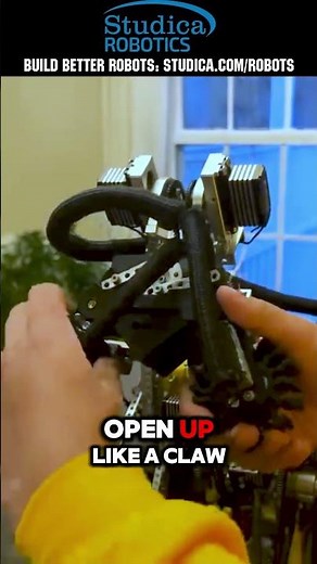 Top FTC Robot in the World Demos Rolling Claws | 15167 Robo Troopers #firstrobotics