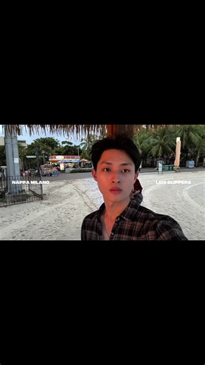 strolling around with leis slippers from @Nappa Milano