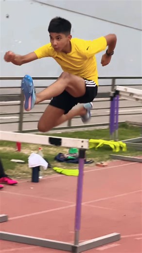 Go Speed Sprint Academy | Catch them young and set their technique at a younger age 💪💪#sports #hurdles #hurdler #healthylifestyle #training #fitness #sprinting #kids... | Instagram