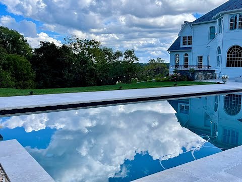 Selecting Waterline Tile for your Swimming Pool - Things to Consider