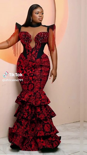 Modèle de Robe Wax pour Cérémonie Ivoirienne