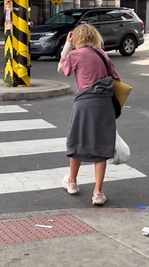 Homeless woman at the crossing | Best fun