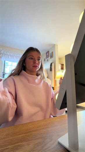 Mastering Mascara Application Techniques