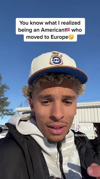 24 Hour Clock vs 12 Hour Clock: A Cultural Observation 🕰️🇺🇸