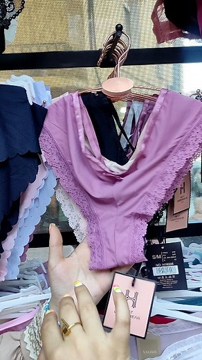 #Nouvelle_collection 🔥 Prix : 500da 🥰 Qualité supérieure bzf ♥️🥰 Taille: S/M 🥰🥰 __________________________ ~ Pour #commander envoyer un message privé 🥰🥰 Ou par tél 0771179019🥰❤️ ~ 📍#Adresse ain naadja Alger🔥 - #Livraison disponible aux 58 wilaya! Paiement main à main ✋ _____________________________ - #التوصيل لجميع الولايات! الدفع عند الإستلام 🚛🥰 - للطلب و الإستفسار إتصلوا بنا او راسلونا عبر 0771179019 🙏❤️ . . . . . #pyjama #pantallon #pyjama_liliya #fashion #outfits #nuisette #livr