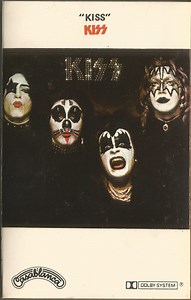 Kiss - Kiss