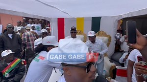 Le groupe #Banlieuzart de nouveau sur scène, après les rumeurs de séparation. Ici c’est kaliah dans forecariah pour la campagne de sensibilisation pour le recensement . Gabe Gabe TV 📺 224622096748 | Gabe Gabe 224