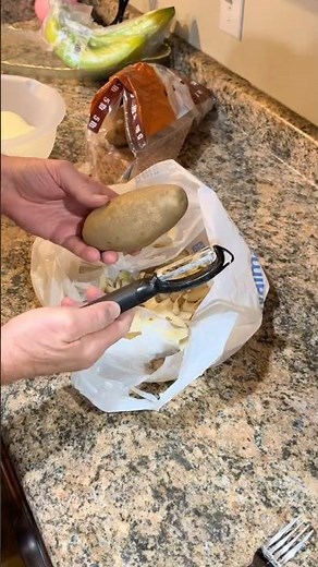 How To Peel A Potato-Easy & Safe