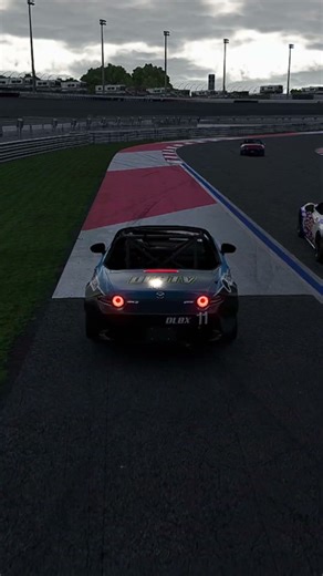 IRACING - LAPPED CAR RUINS FINAL LAP BATTLE! #IRACING