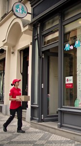 Vous n’êtes pas chez vous pour réceptionner votre colis ? Faites-le livrer dans un de nos 8 500 relais Pickup 🏪 Grâce au nouvel espace myDPD, vous avez la possibilité de modifier la livraison de votre colis pour qu'il soit livré en relais Pickup si vous n’êtes pas à la maison 😊🏡 Ma livraison. À ma façon. myDPD 📦 Pour en savoir plus, cliquez ici 👉 https://www.dpd.com/fr/fr/mydpd-ma-livraison/ | DPD France