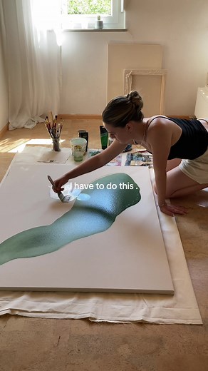Expressive Canvas Painting: Abstract Art Creation