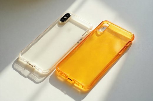 ¿Cómo limpiar la funda transparente del celular? Así se saca lo amarillento con productos caseros