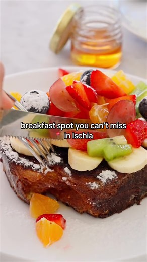 Unmissable Breakfast Spot in Ischia: Cappuccino Bistrot