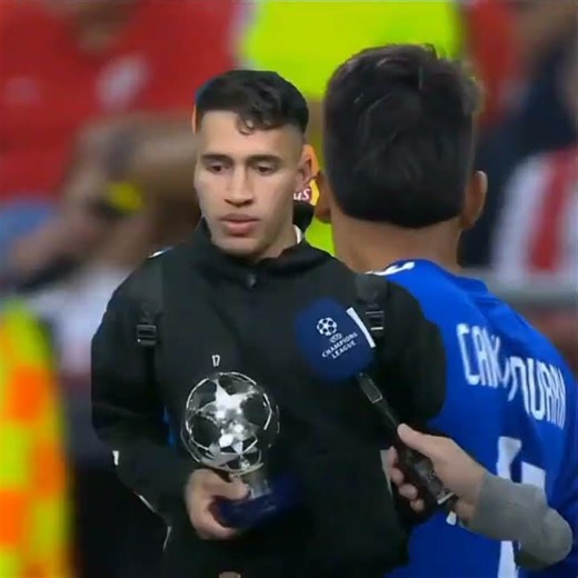 başqa hansı futbolçuya edit edim