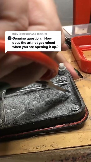 Creating Dog Art with Etch A Sketch