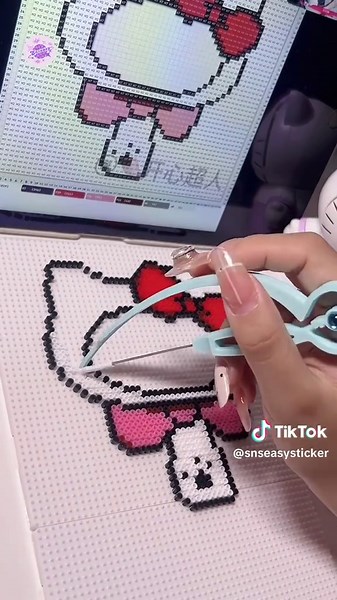 Hello Kitty Fuse Bead ASMR Crafting Experience