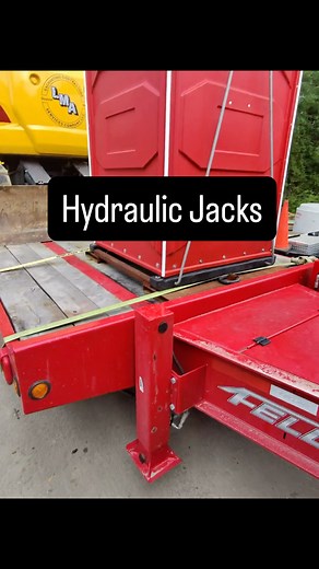 Quick video going over how we set up our @fellingtrailers. We do this upfitting in house to all of our trailers big and small. Thanks to @chappelltractor_higleybros for always giving us great service when we purchase these. #Steelwrist #tiltrotator #komatsu #pc138 #volvo #maintainer #excavationlife #betterdirtworld #felling #westernstar #contractor #construction #ford #sitework #water #sewer #dirtwork #roadwork #concrete #asphalt #triaxle #excavation #lmaservices #motivation #bluecollar #pipelay