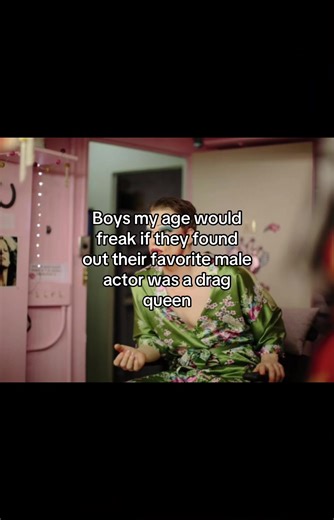 Understanding Boys' Reactions to Drag Queens