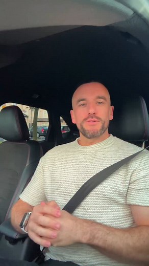 10K views · 1.1K reactions | Sunrise this morning between Poolbeg Lighthouse (4km away) and Baily Lighthouse (11km away). It didn’t look like it was going to be a good one for the alignment but thankfully the clouds on the horizon broke at the perfect time and we were treated to a stunning sunrise  #dublin #ireland | Raw Dublin | Facebook