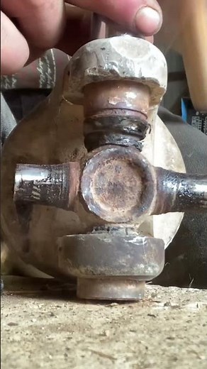 How to Remove Driveshaft U-Joints