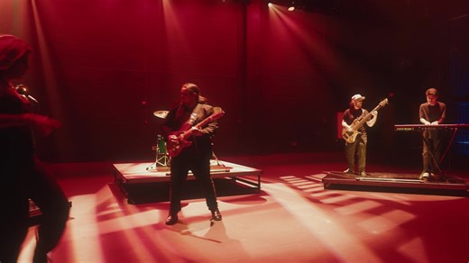 Check out Chris Underdal Guitar juicy solo with Kononykheen Breed Thirty Nine guitar! Alchematic band – ‘No More’ music video Watch the full version at band’s page. This song is a real hit! https://www.youtube.com/watch?v=4aMVpDHMHd4 #musicvideo #guitarsolo #redguitar #6strings #musicband | Kononykheen Guitars