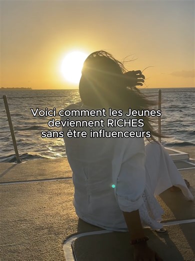 Hello, moi c’est Jeannie, j’ai 20 ans. Comme beaucoup de jeunes aujourd’hui, j’ai vite compris une chose : suivre le chemin classique: diplôme, routine bus-univ-boulot tous les jours, pour un CDI à 45h par semaine, 5 semaines de congés par an et bosser toute ma vie pour quelqu’un d’autre...c’est clairement pas la vie que je rêve d’avoir. Et aujourd’hui encore, je vis cette réalité. Et honnêtement ? Ca me fatigue. Je sais que si je fais “comme tout le monde”, je ne construirai jamais le futur don