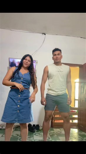 1er intento 🤣 ❤️ @El profe Correa @Chucho Correa #dally #dale #dancinha #trending