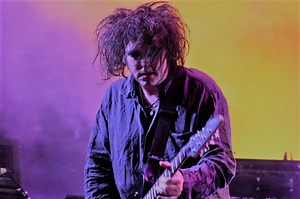 Hear the isolated guitar of The Cure’s classic ‘Just Like Heaven’